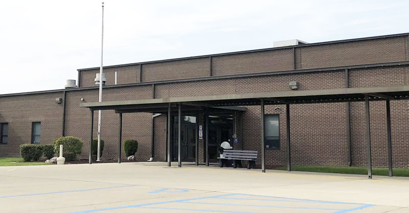 Breese Elementary Entrance