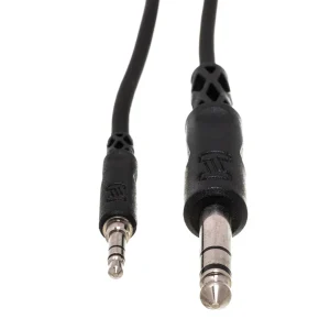 Hosa CMS-105 Stereo Interconnect Cable - 3.5mm TRS Male to 1/4- inch TRS Male - 5 foot